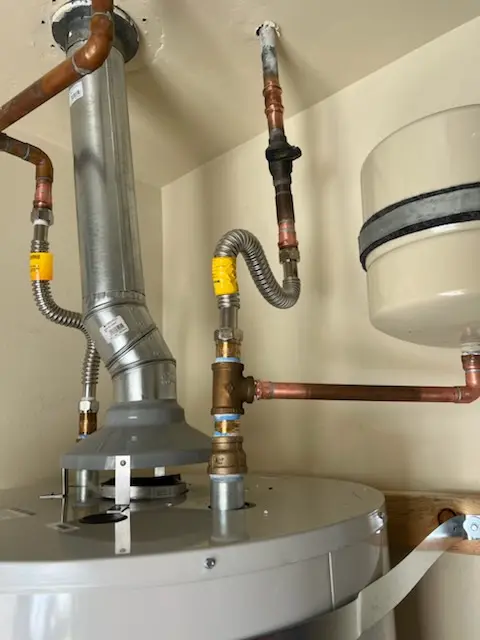 Water heater installation and plumbing repair in Lothian Woods
